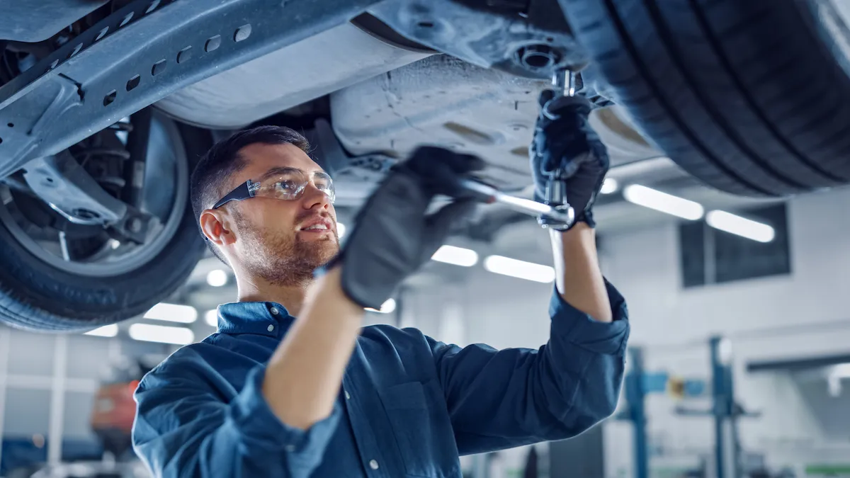autoworx technician